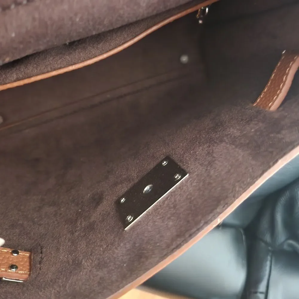 Kelly Styled Tan Leather Crossbody with Idole Miniature Charm
